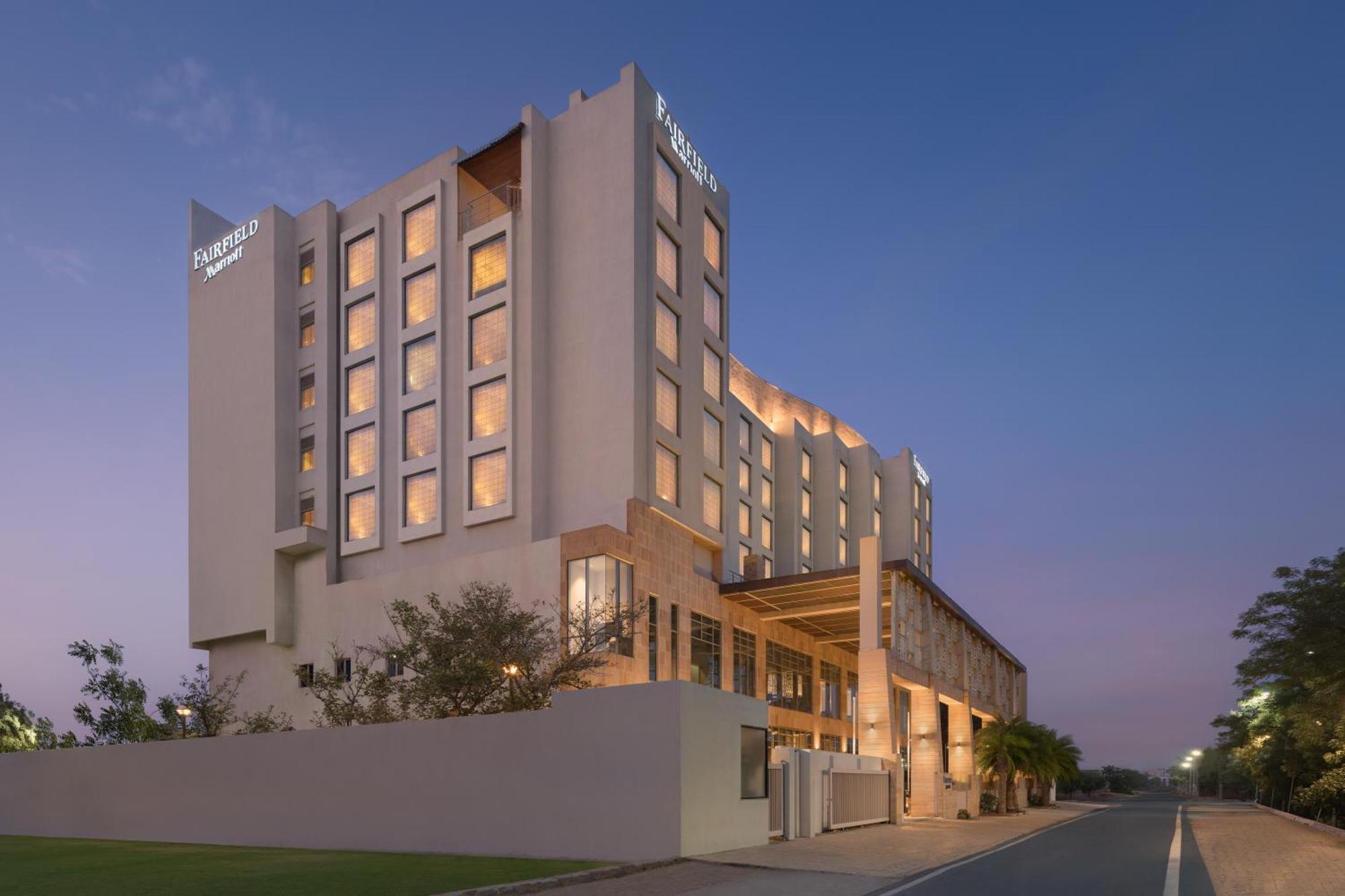 Fairfield By Marriott Jodhpur Hotell Jodhpur  Exteriör bild